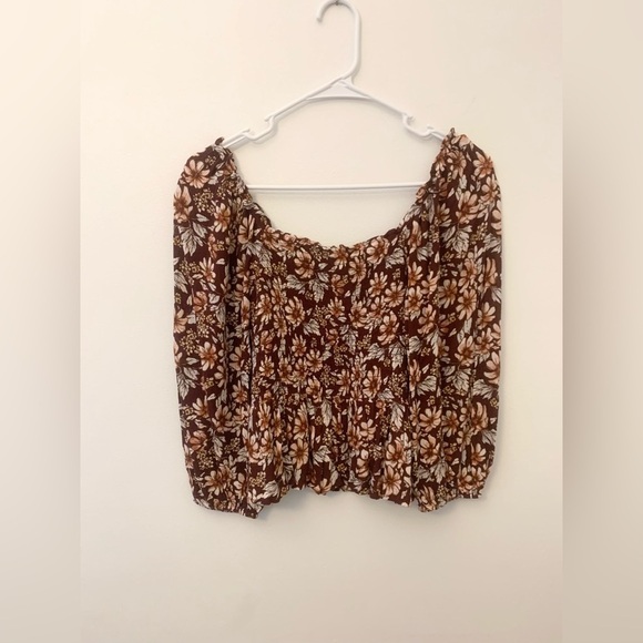 American eagle small brown pattern blouse - Picture 4 of 11